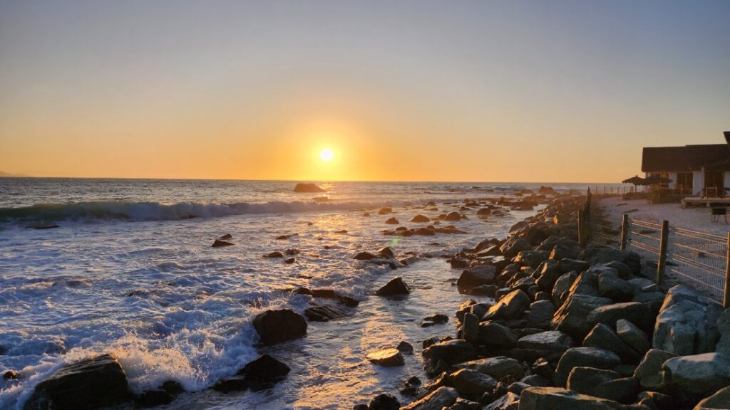 Costa y playa de Totoralillo